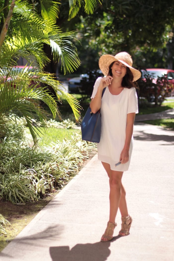 JILLIAN HARRIS IN MAUI