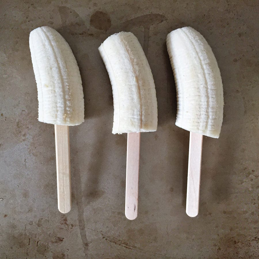 pregnancy-banana-sticks