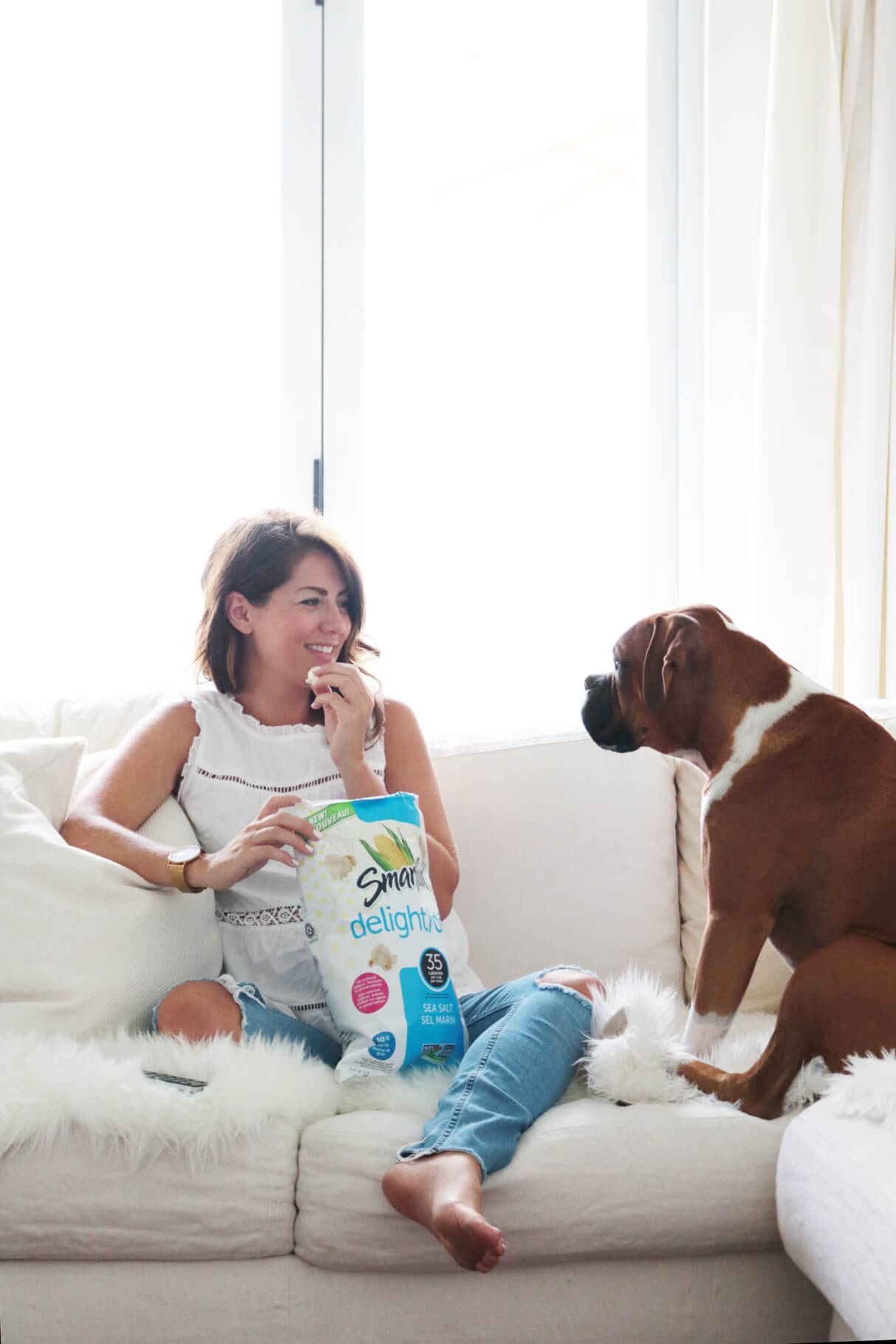 Jillian-Harris-Eating-Smart-Pop-Popcorn-1