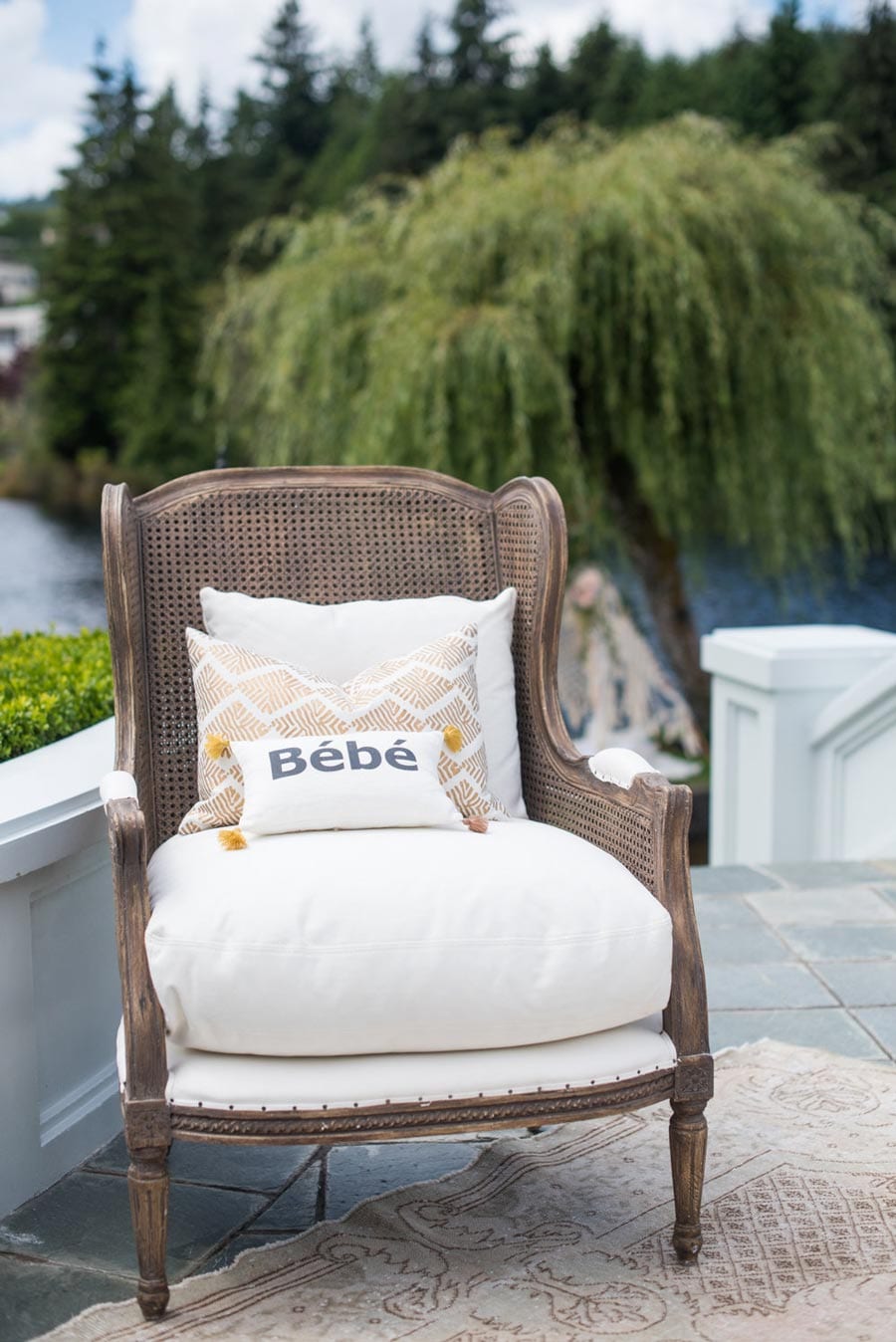 Jillian Harris Baby Shower Chairs