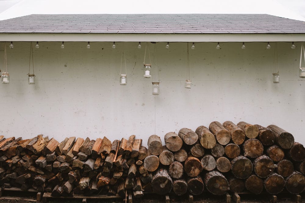 wood-stack-with-candles