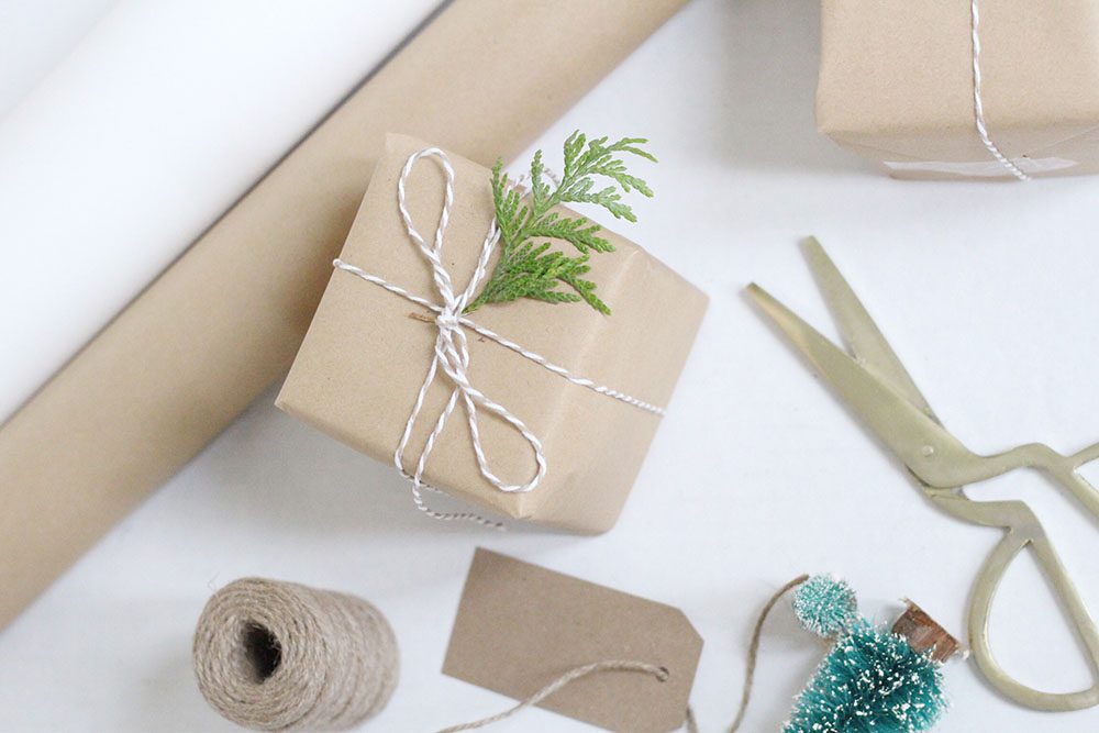 jillian-harris-how-to-wrap-the-perfect-present-3