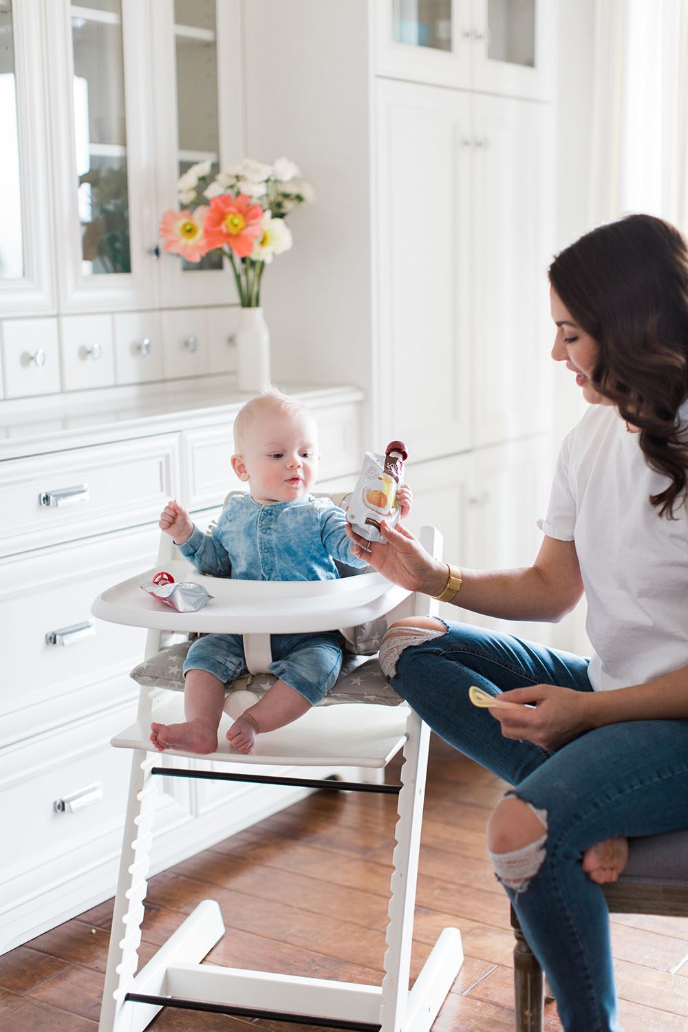 Jillian Harris - Leo Eating Solids-17