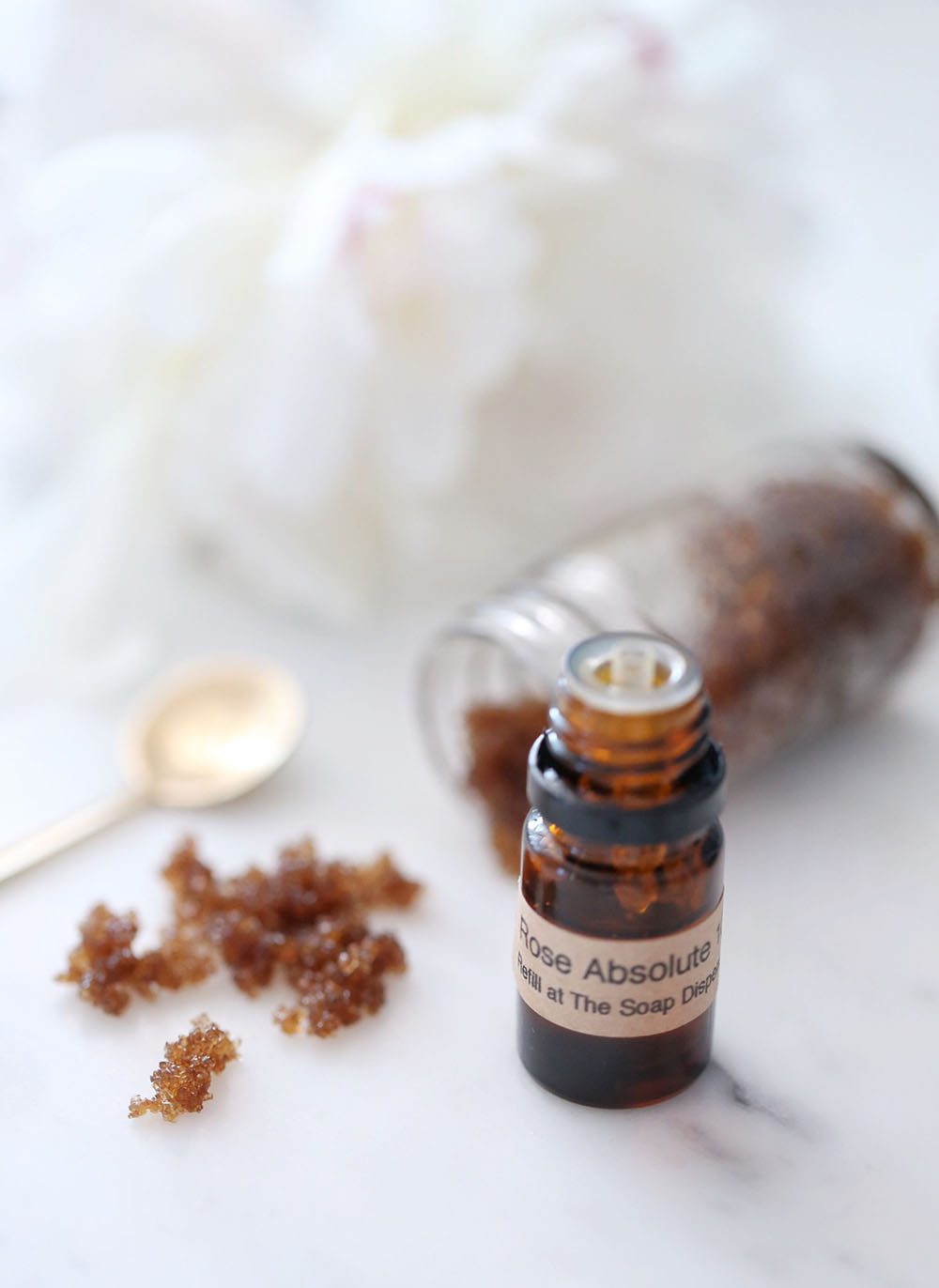 Jillian Harris and Erin Sousa DIY Rose Honey Brown Sugar Lip Scrub