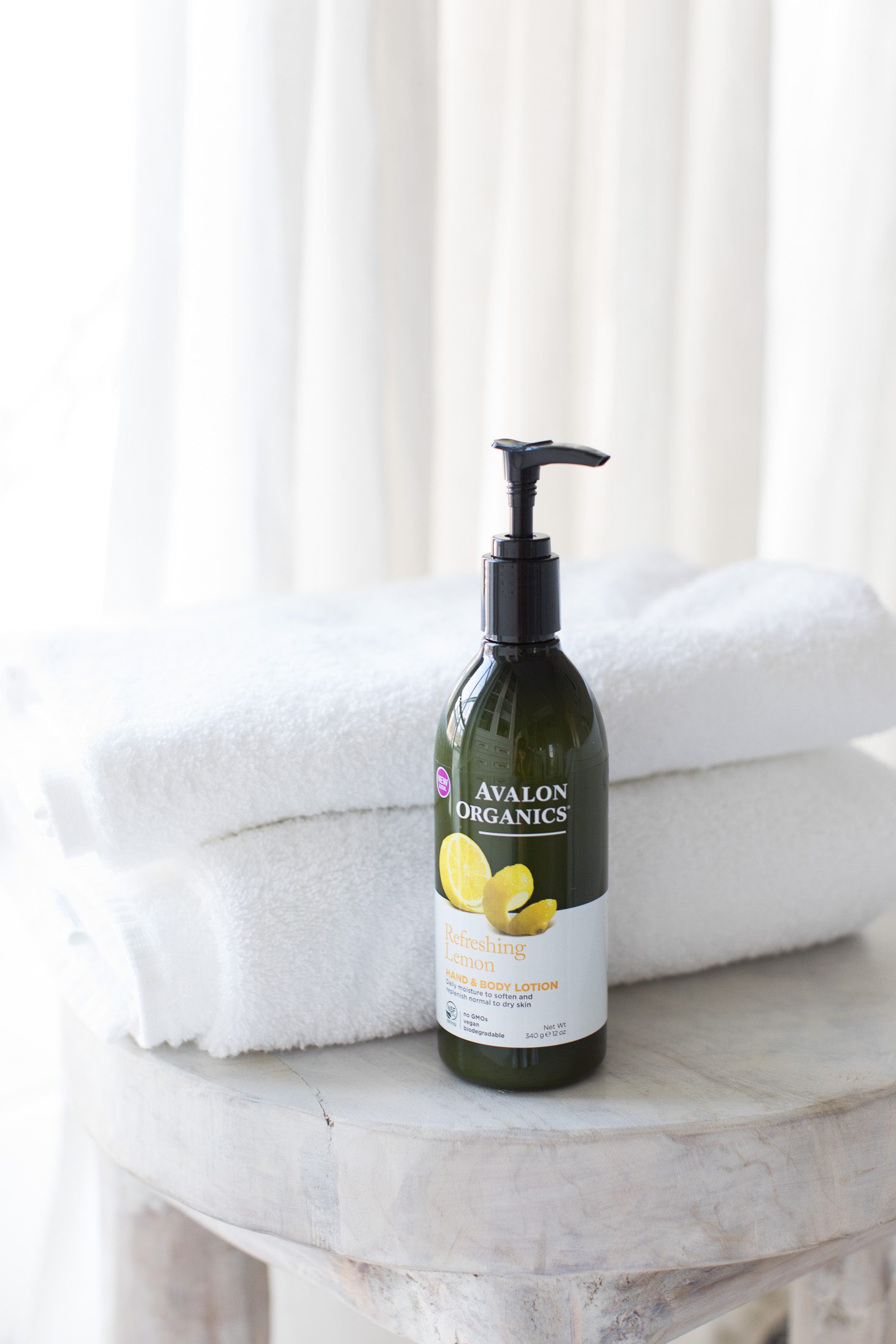 Jillian Harris Avalon Organics Lemon Lotion