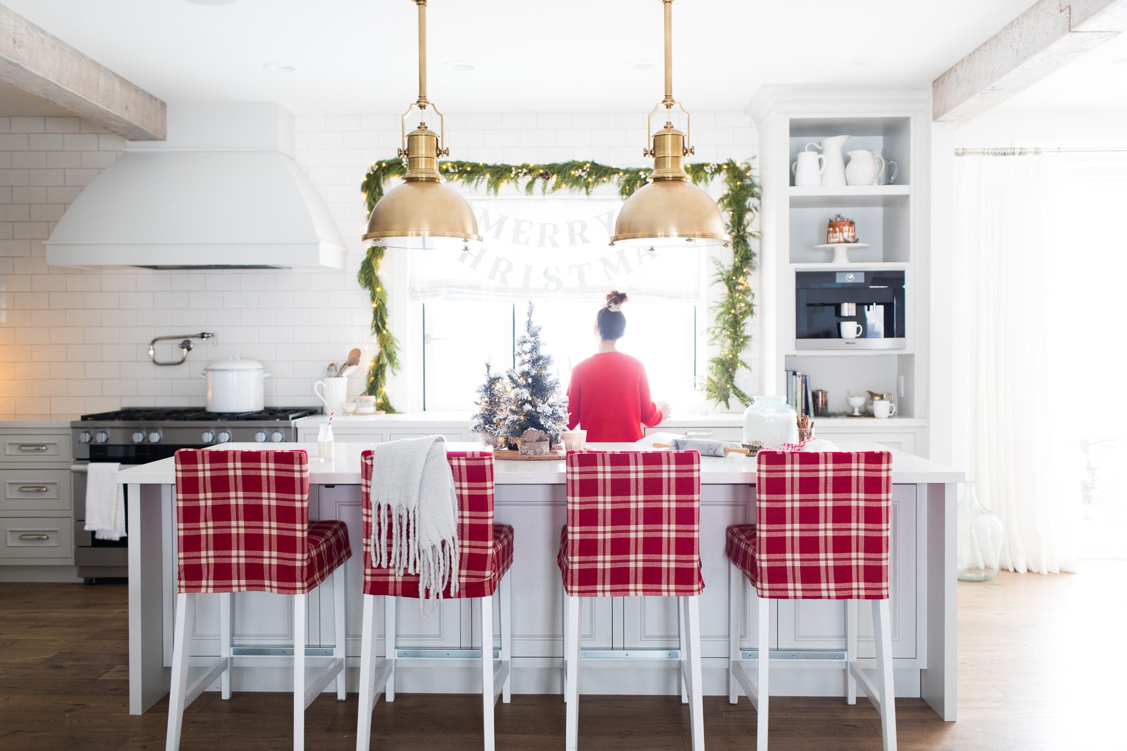 JillianHarrisChristmasDecor-83