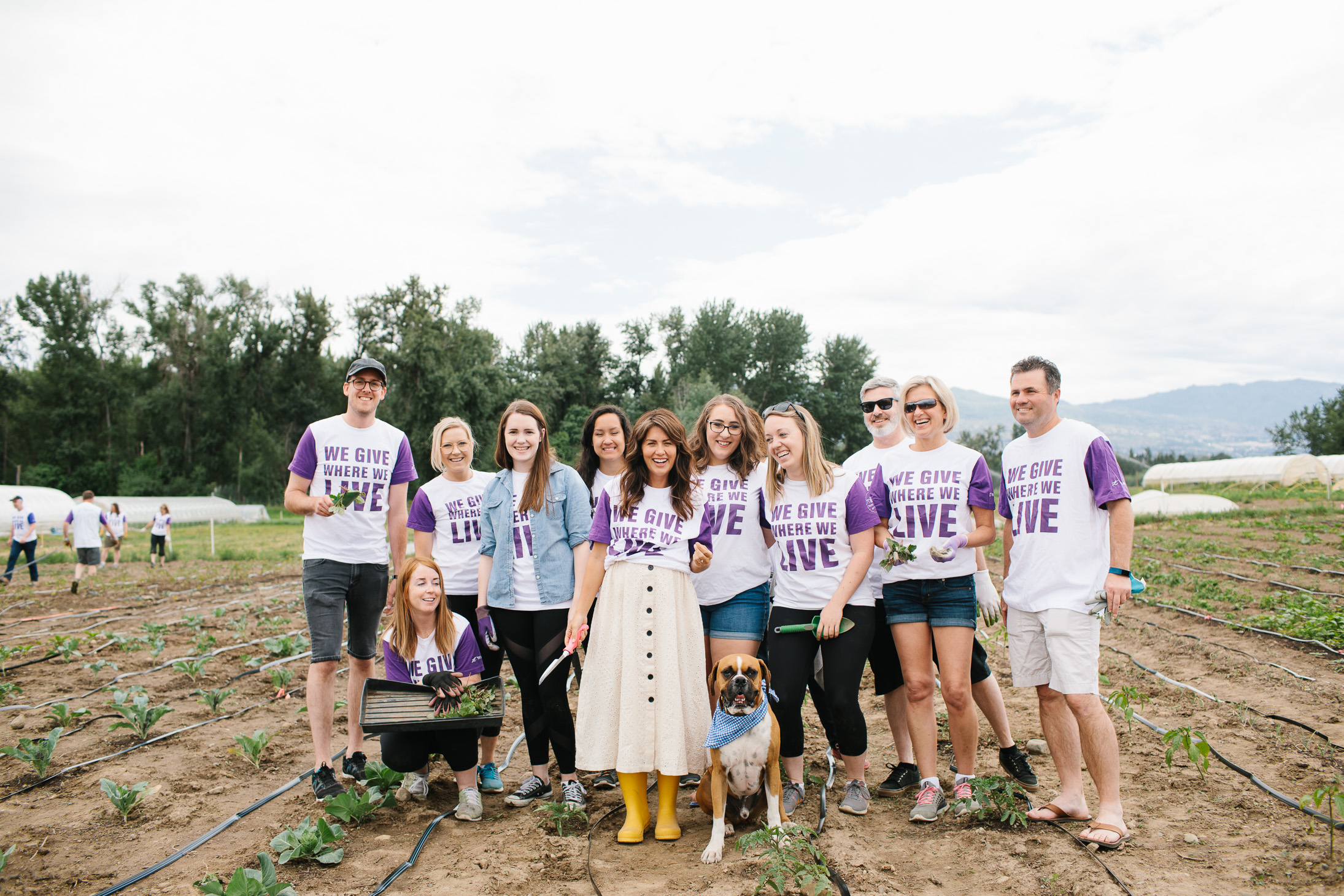 Jillian Harris A Community that Plants Together Grows Together