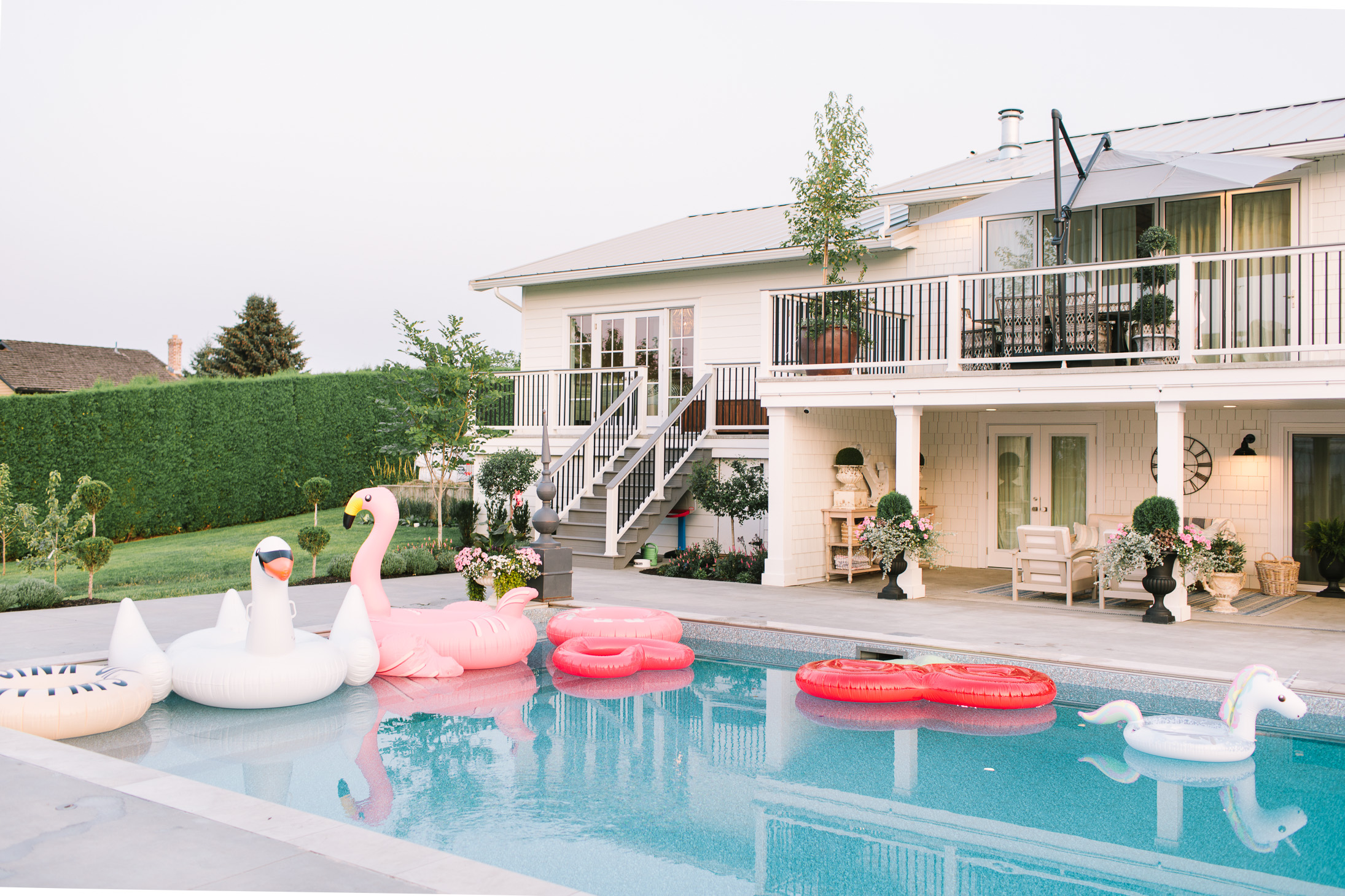 Jillian Harris Summer Sunshine Details on our Pool