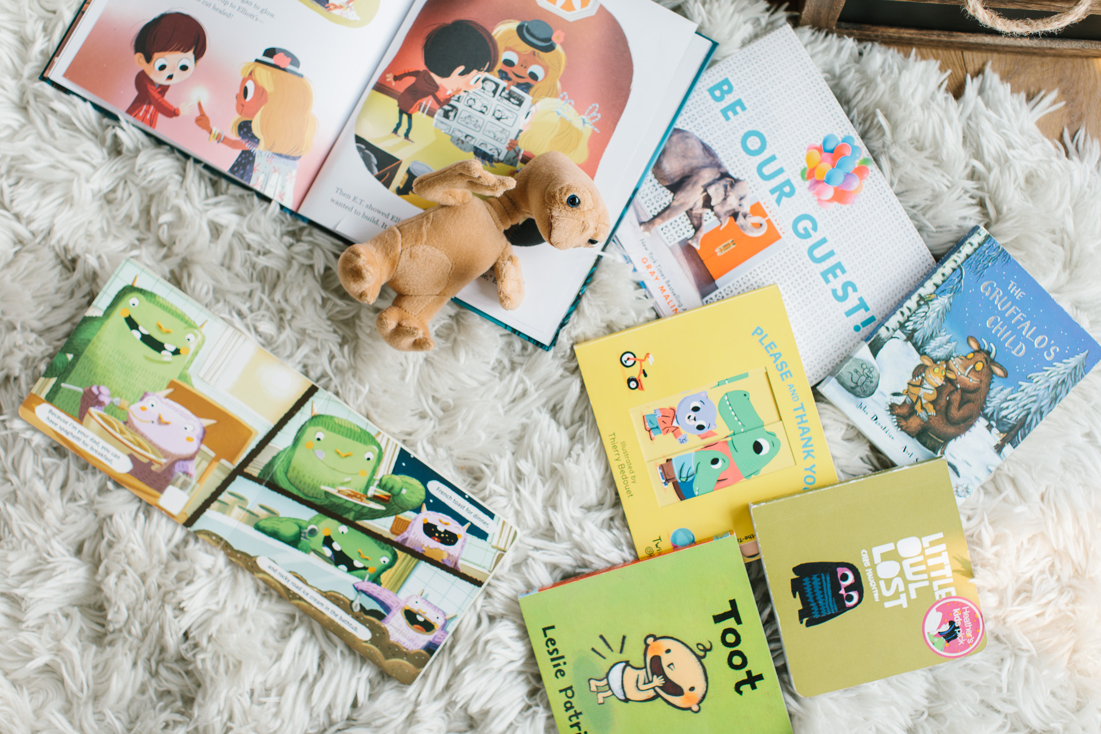 Jillian Harris Leos Favourite Books