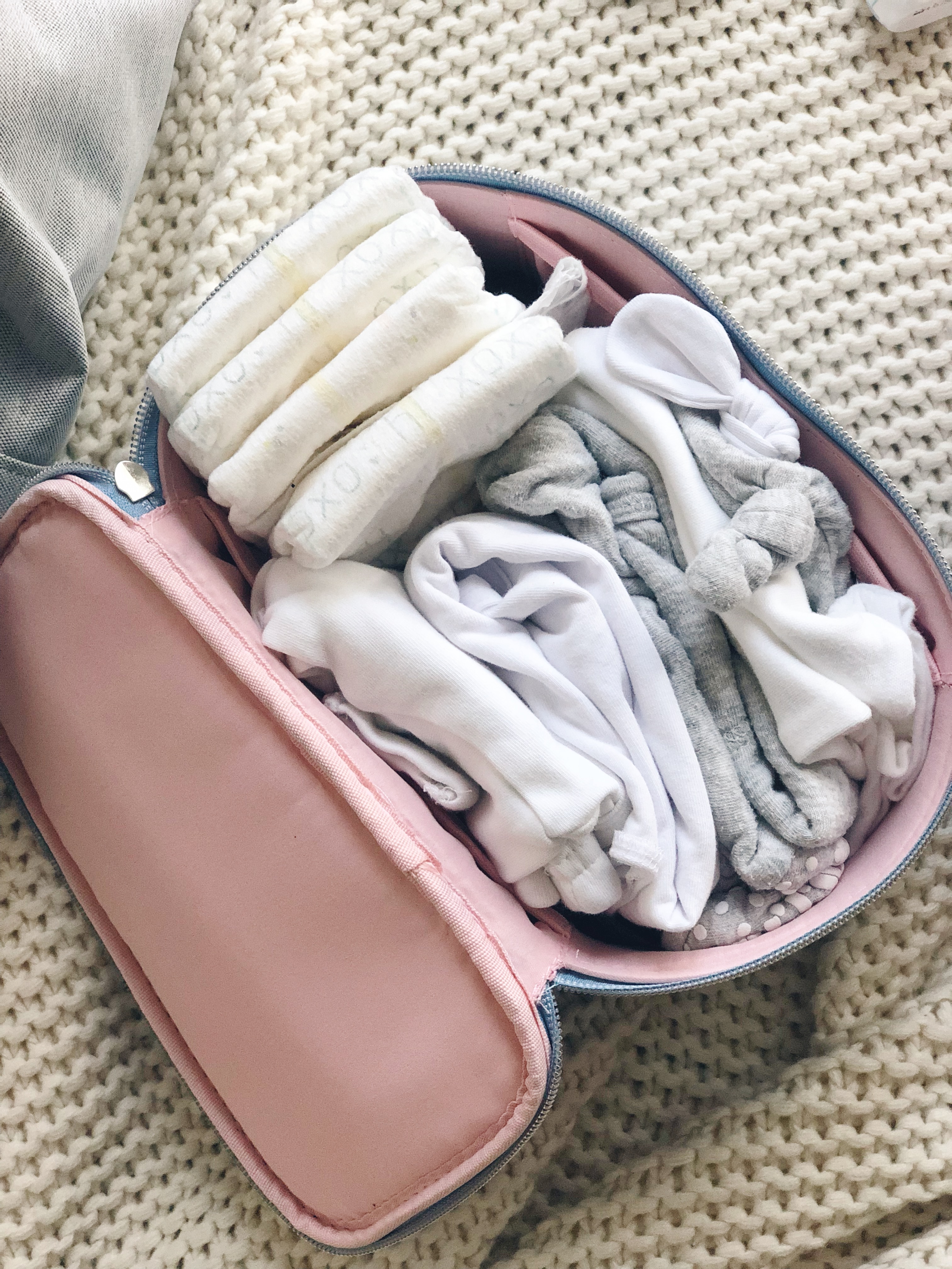 Jillian Harris Hospital Go Bag