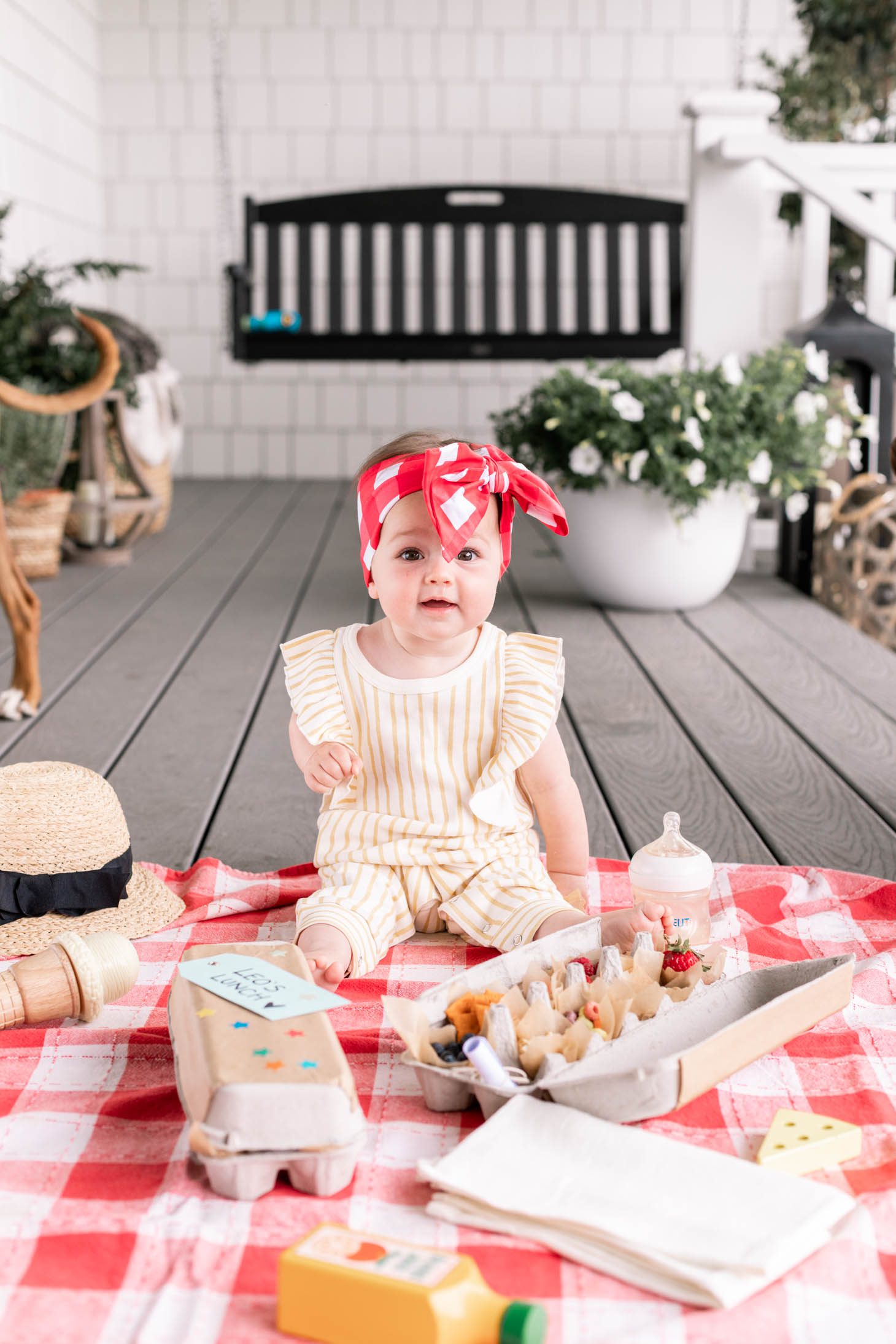 Jillian Harris' daughter Annie at a Picnic.