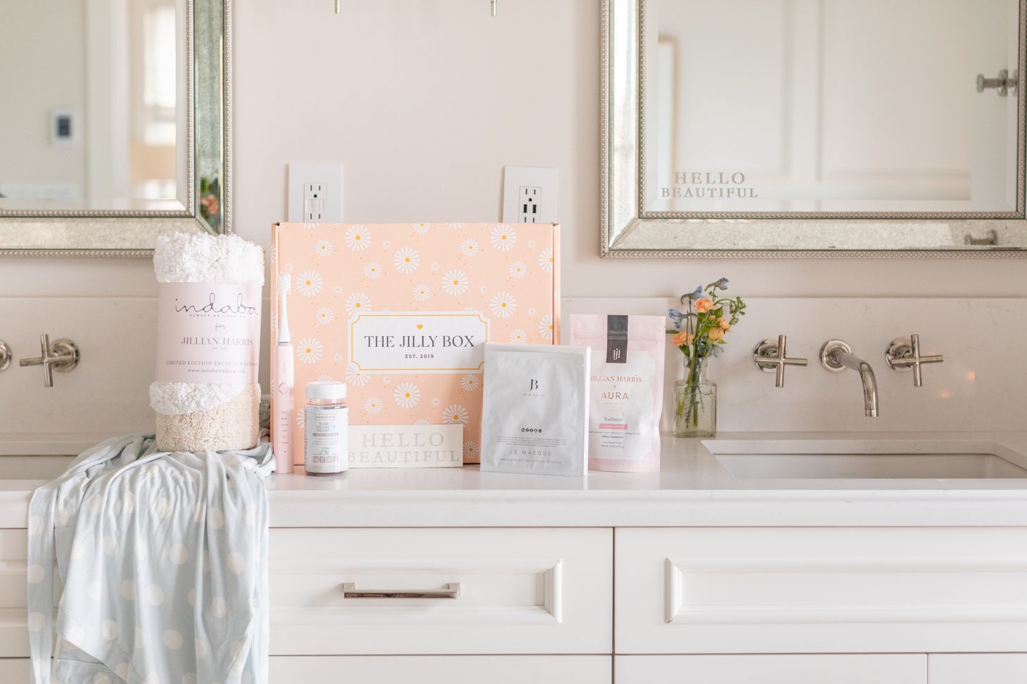 Jillian Harris Spring 2021 Jilly Box contents