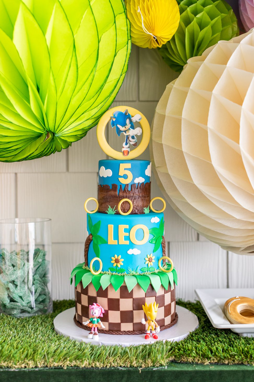 Sonic the Hedgehog themed birthday cake