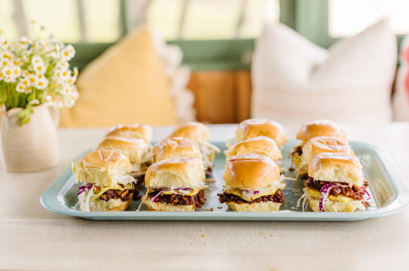 Vegan Shredded BBQ Tofu Sliders With Grilled Pineapple Two Ways!