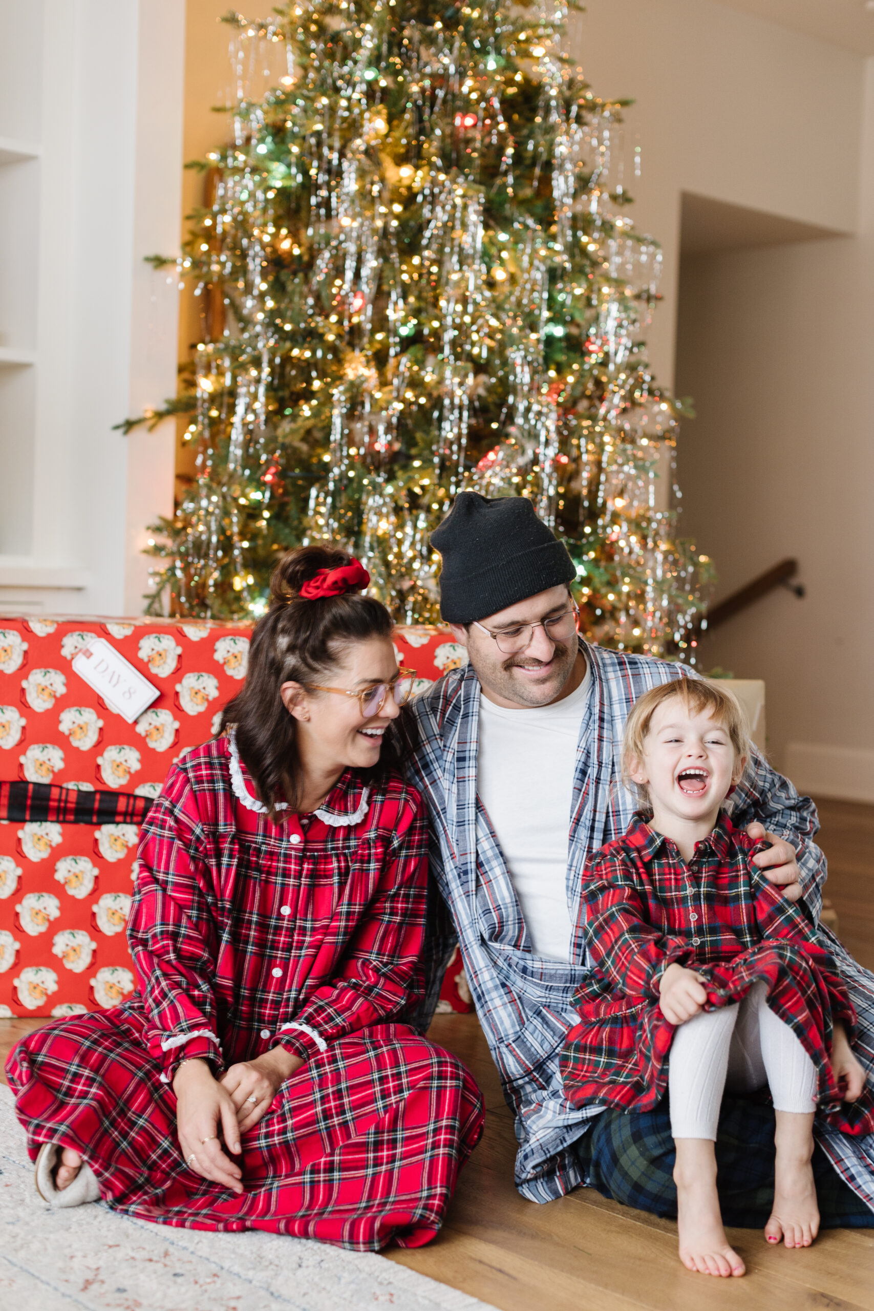 Jillian Harris, Justin Pasutto and Annie for Jilly's 12 Day Giveaway Dreaming of the 80's theme