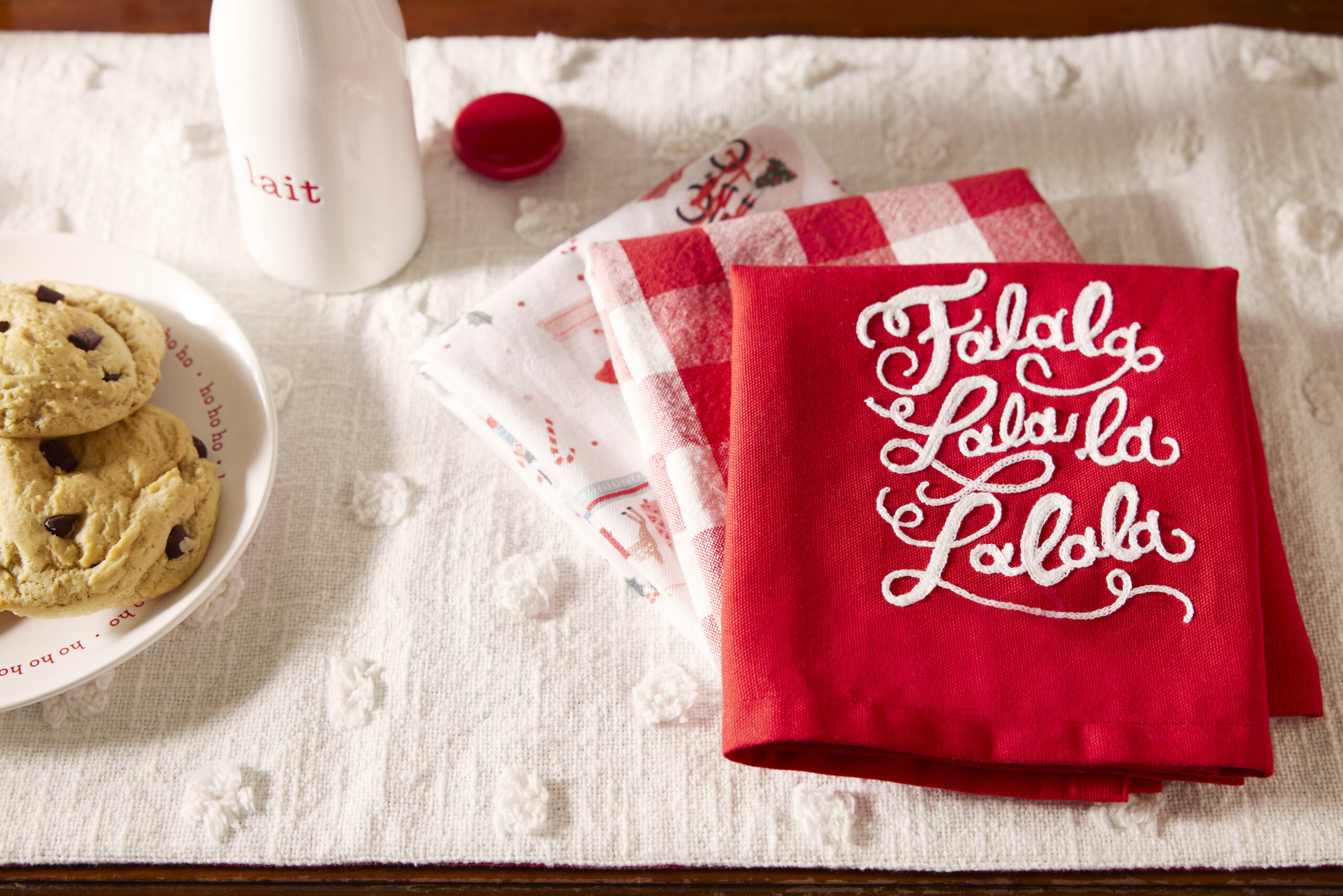 The Reversible Table Runner from The Jillian Harris x CANVAS Christmas Collection