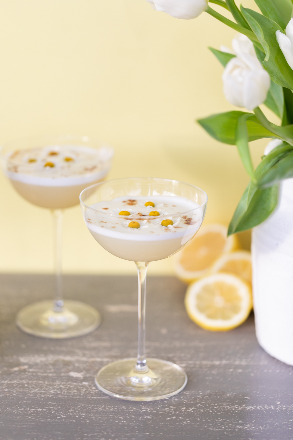 Make the Darjeeling Cocktail with Jillian Harris and Team Jilly