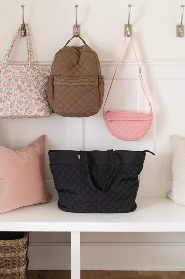 The Jillian Harris x Ela Handbags XL Tote in black