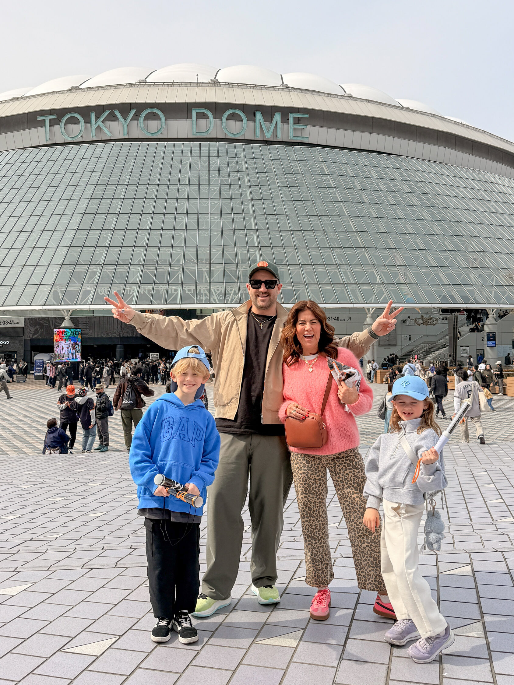 Jillian, Justin, Leo and Annie in front of the Tokyo Dome