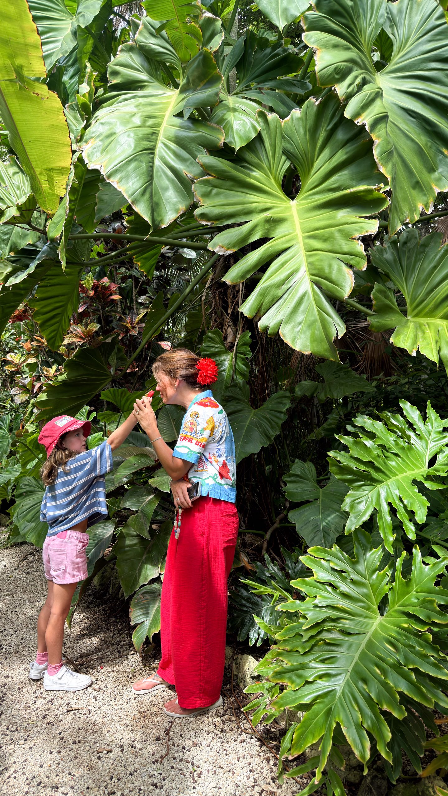 Jillian and Annie at Queen Elizabeth II Botanic Park
